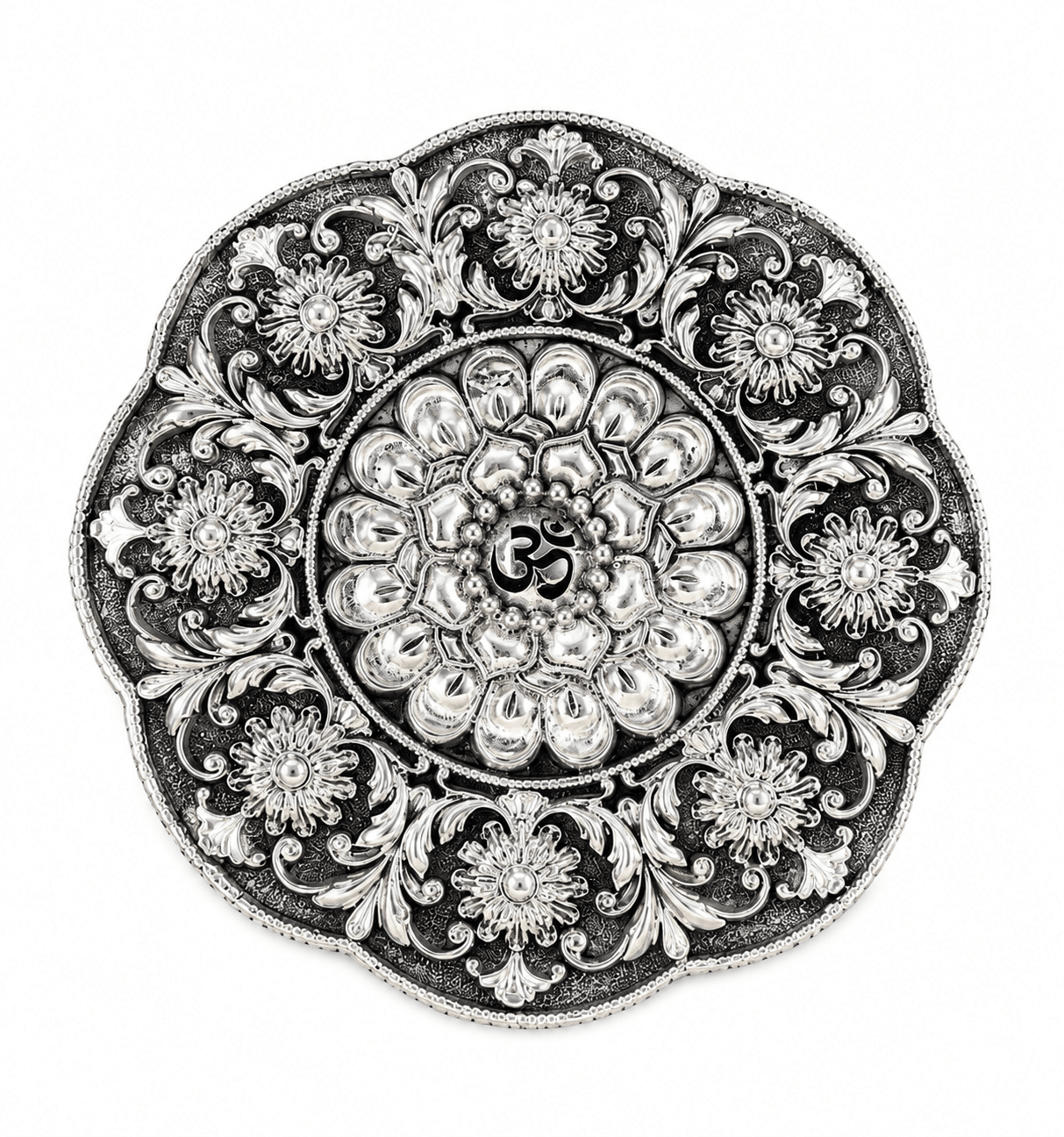 SMALL OM FLOWER PEETAM
